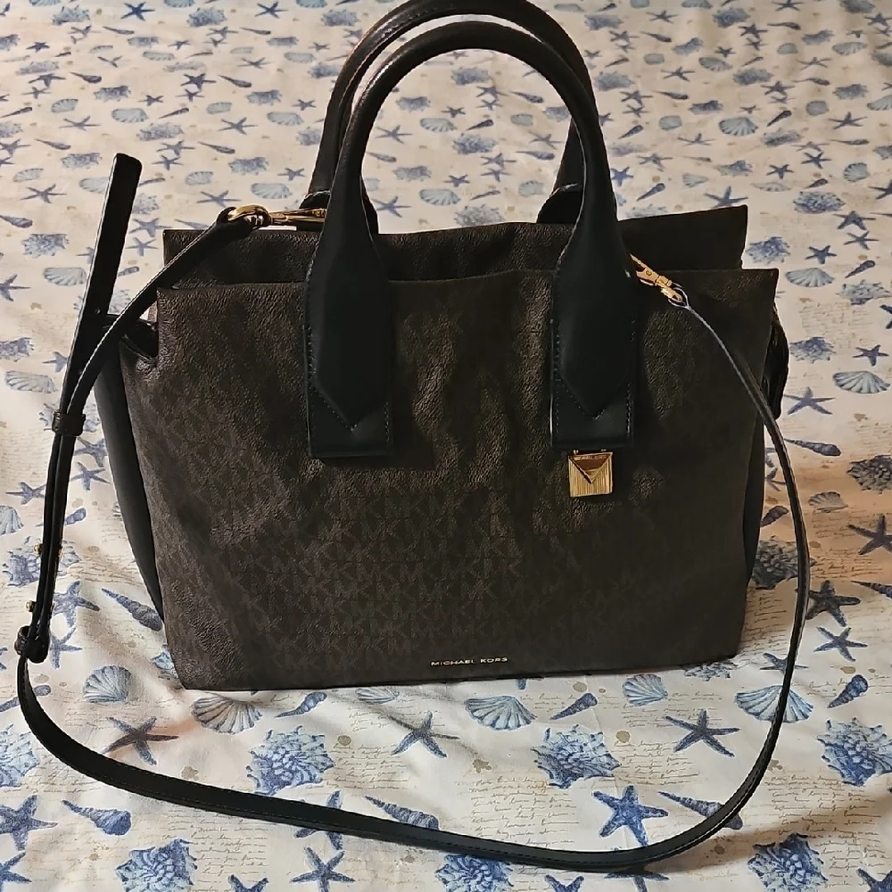 Michael Kors Black/Brown Logo Rollins LARGE Satchel - Picture 9 of 13